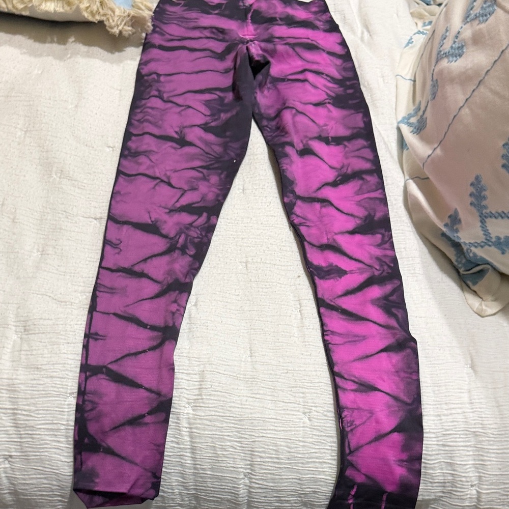 NUX Vibrant Purple and Black Leggings